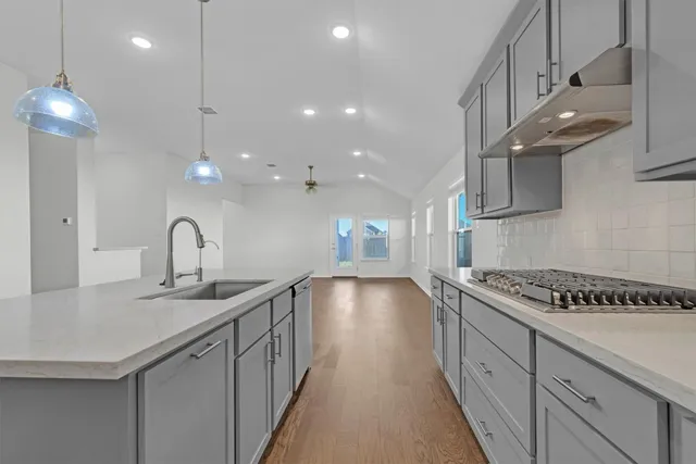 $2,100 | 356 Biscayne Bay Bend, Kyle, TX 78640