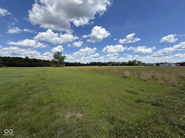 $39,900 | 8000 South County Road 950 East, Austin, IN 47102