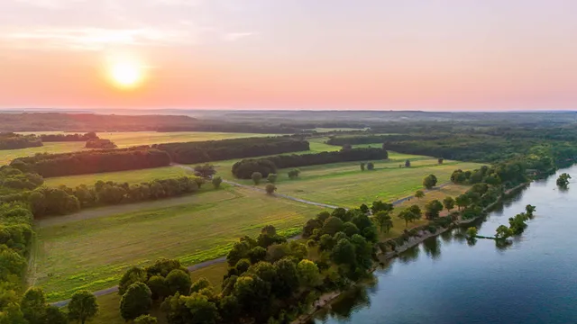 a view of an ocean with city view