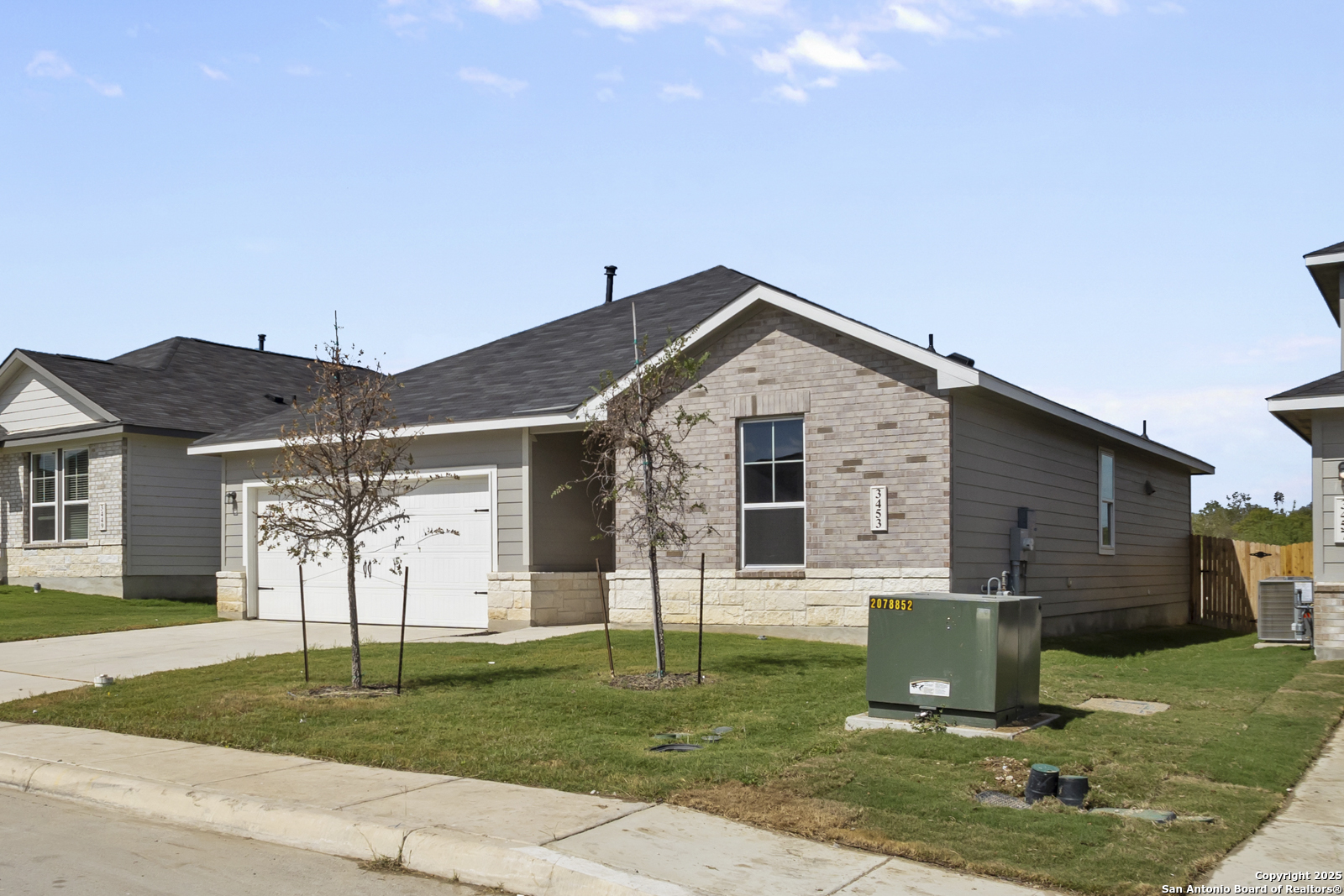 3453 Meteor Night Converse, TX 78109 - Photo 2 of 27