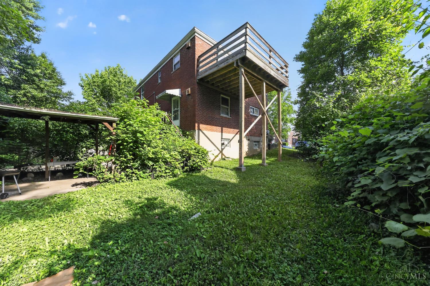2505 Rack Court Cincinnati, OH 45239 - Photo 6 of 31