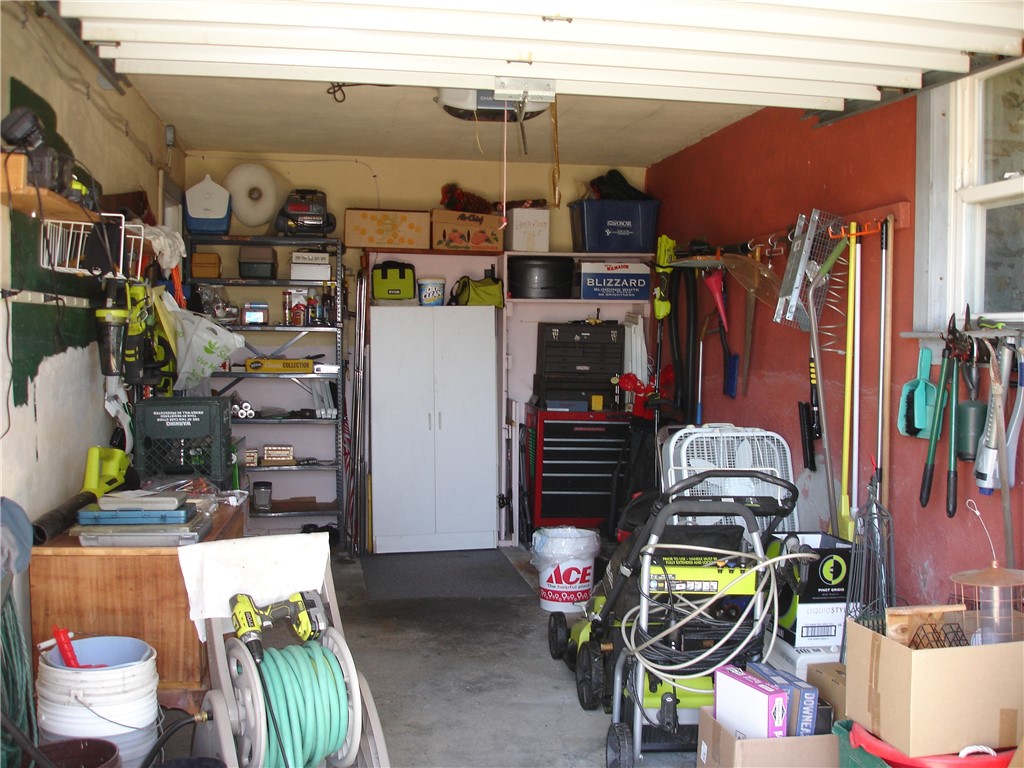 191 Fairfield Avenue Woonsocket, RI 02895 - Photo 15 of 17