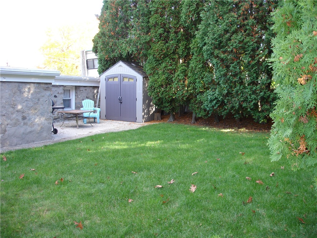 191 Fairfield Avenue Woonsocket, RI 02895 - Photo 2 of 17