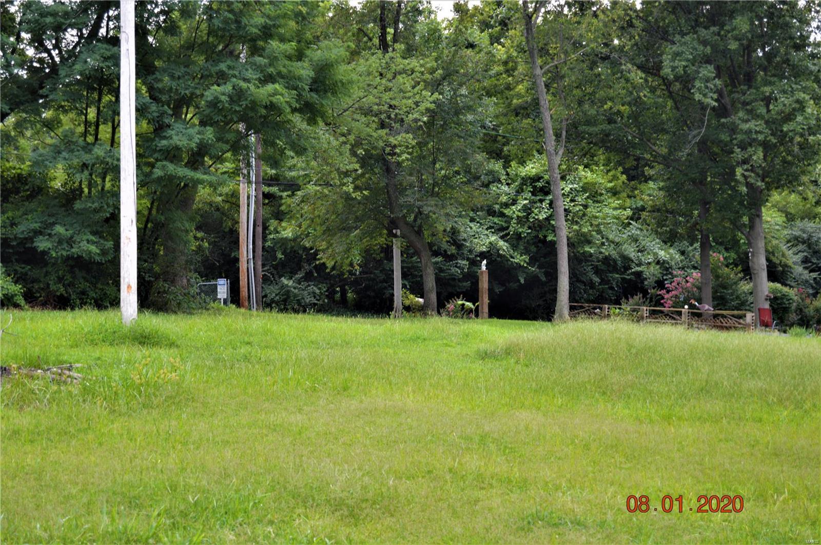 10605 Ridge Avenue St. Louis, MO 63114 - Photo 8 of 10 Gallery Image 8