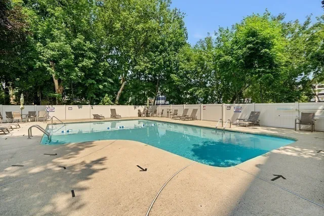 $2,200 | 51 Melrose Street, Unit 5E, Melrose, MA 02176