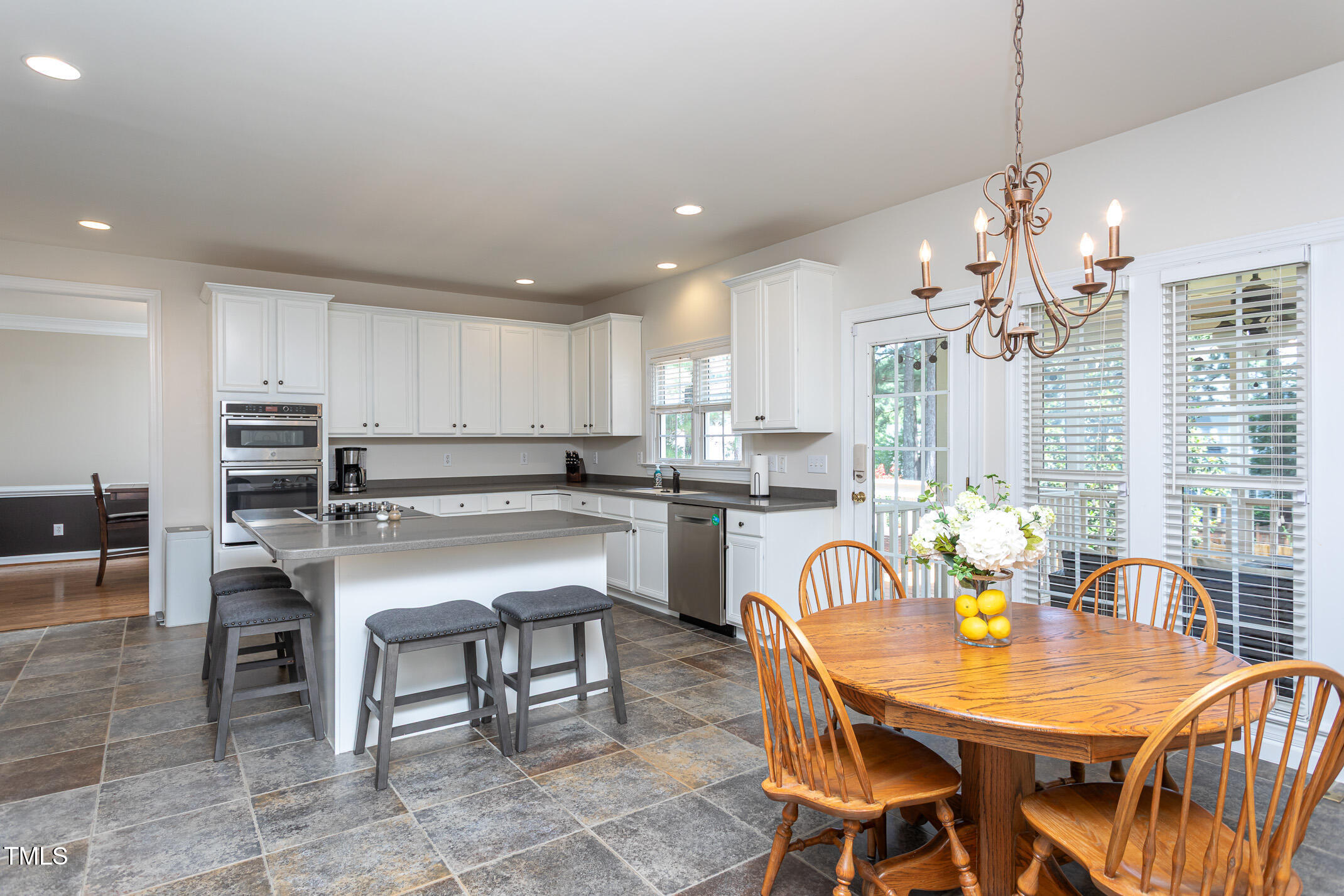 6121 Tiffield Way Wake Forest, NC 27587 - Photo 14 of 50 Kitchen/Breakfast Area