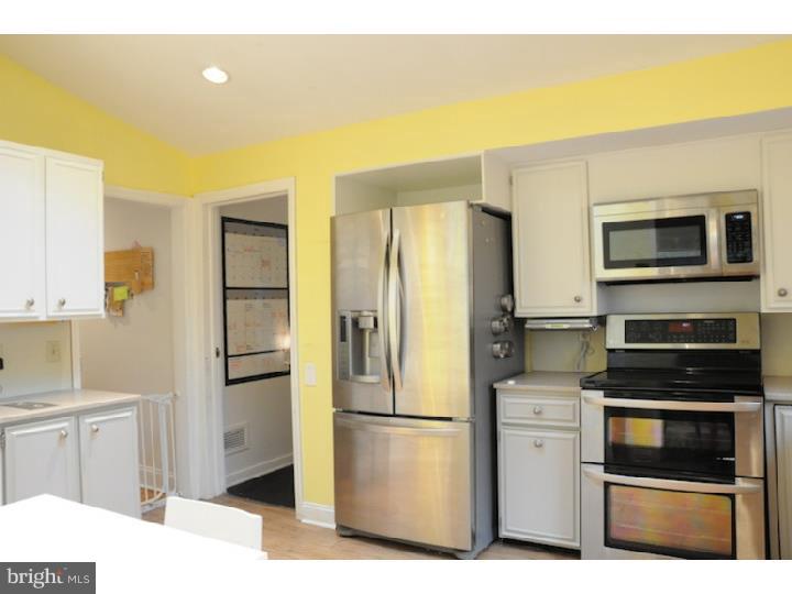 357 Hidden River Road Penn Valley, PA 19072 - Photo 6 of 24 Kitchen