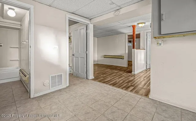 $2,100 | 866 Barclay Street, Craig, CO 81625