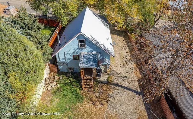 $2,100 | 866 Barclay Street, Craig, CO 81625