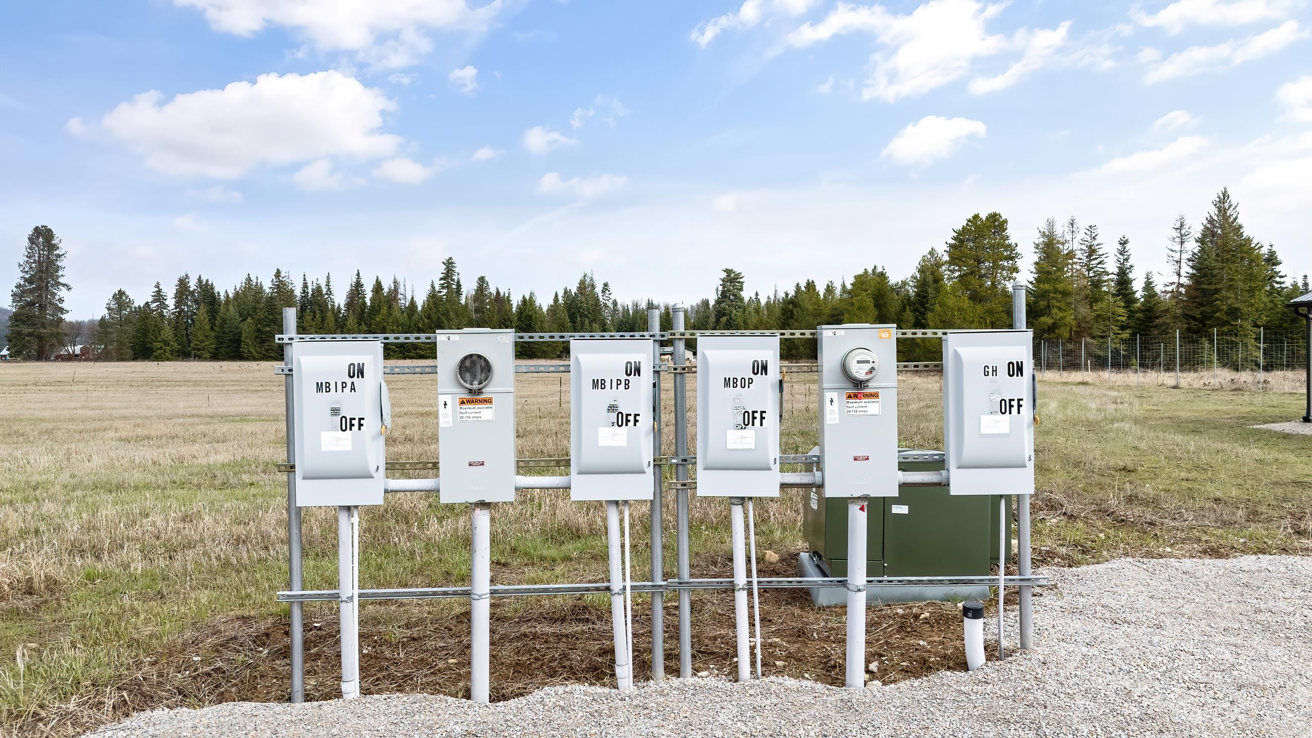 4725 Williams Valley Road Clayton, WA 99110 - Photo 11 of 41