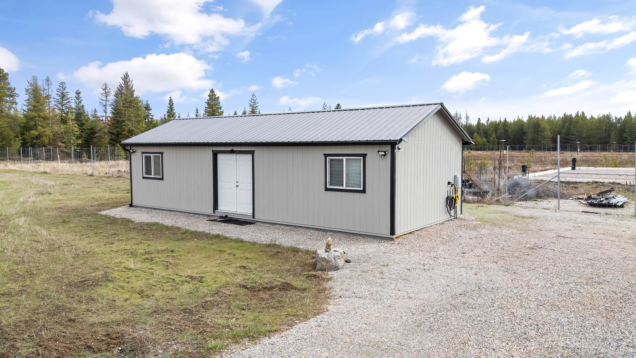 4725 Williams Valley Road Clayton, WA 99110 - Photo 3 of 41