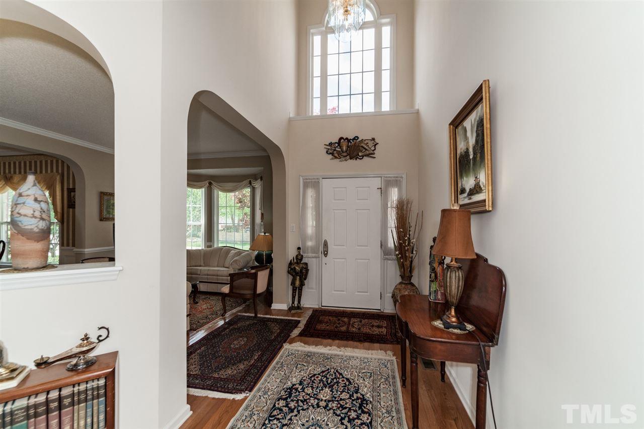 8916 Eaglebrook Court Raleigh, NC 27617 - Photo 5 of 25 Gallery Image 5