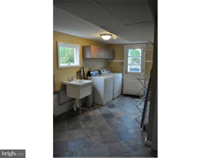 303 Goodley Road Wilmington, DE 19803 - Photo 14 of 24 Laundry Room
