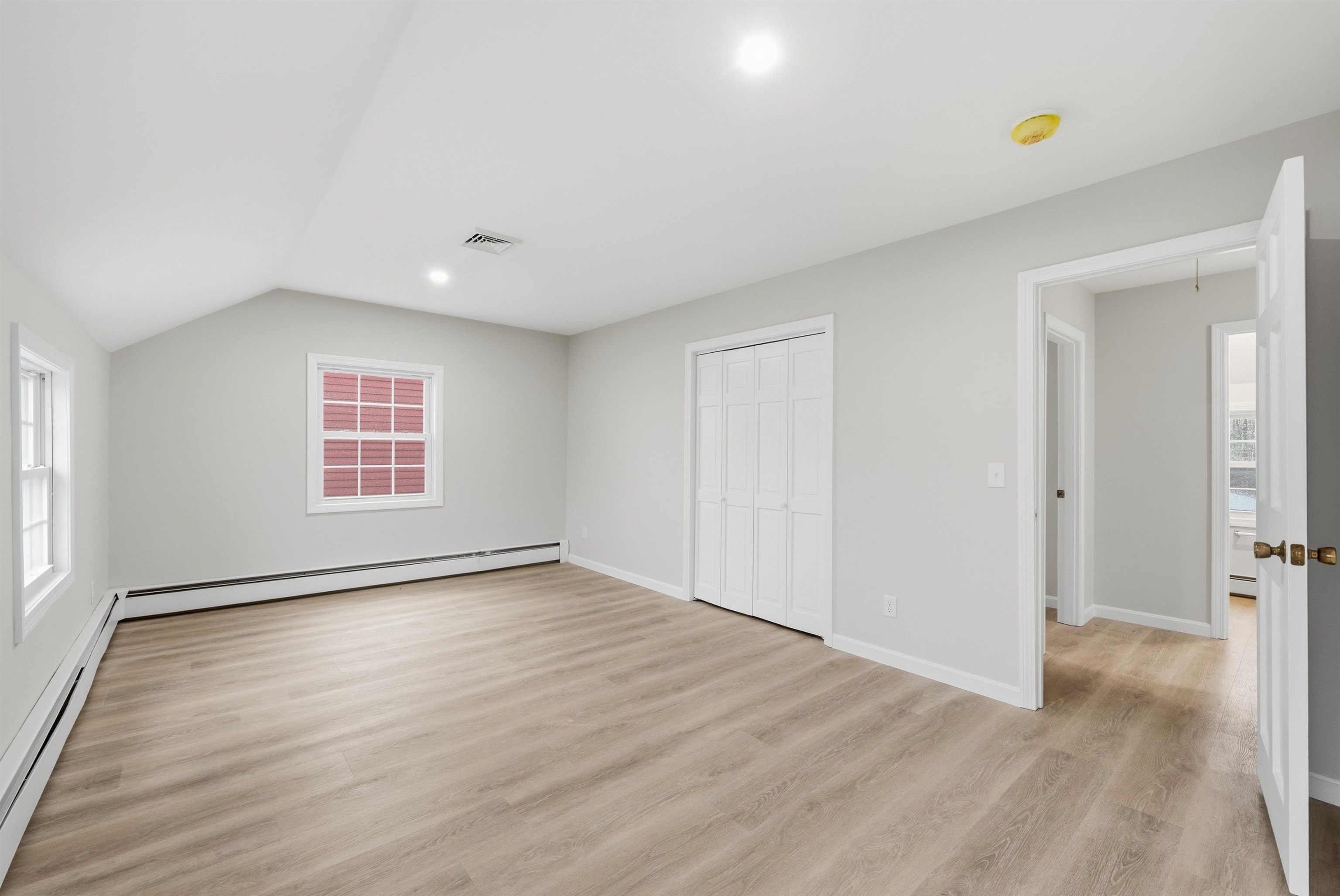 18 Hammond Road, Unit 3 Milford, NH 03055 - Photo 3 of 38