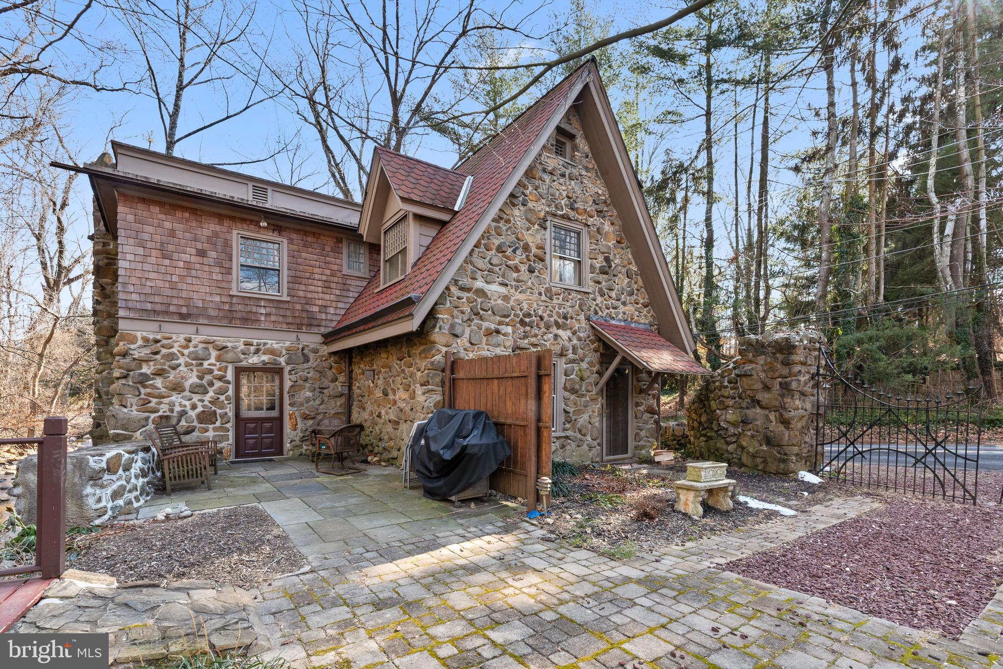 411 Gulph Creek Road Wayne, PA 19087 - Photo 24 of 25 Side of Home