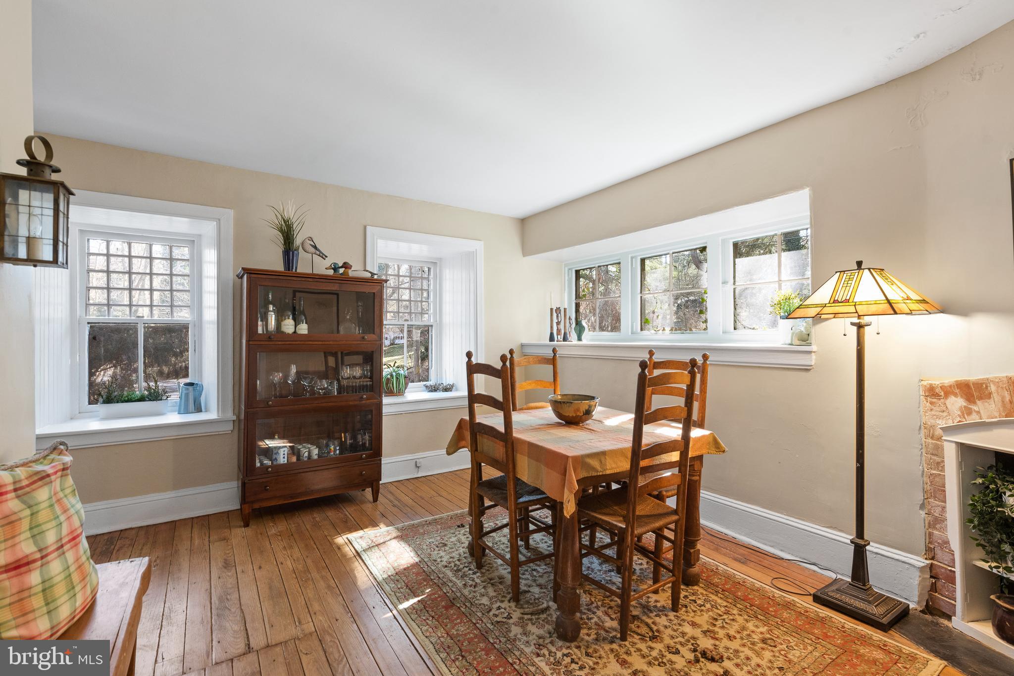 411 Gulph Creek Road Wayne, PA 19087 - Photo 8 of 25 Dining Room