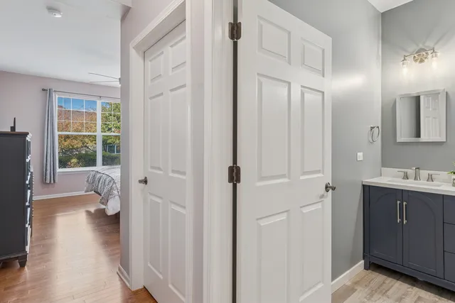 $440,000 | 2819 Normandy Circle, Naperville, IL 60564