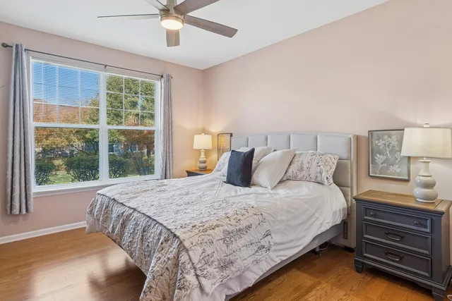 $440,000 | 2819 Normandy Circle, Naperville, IL 60564