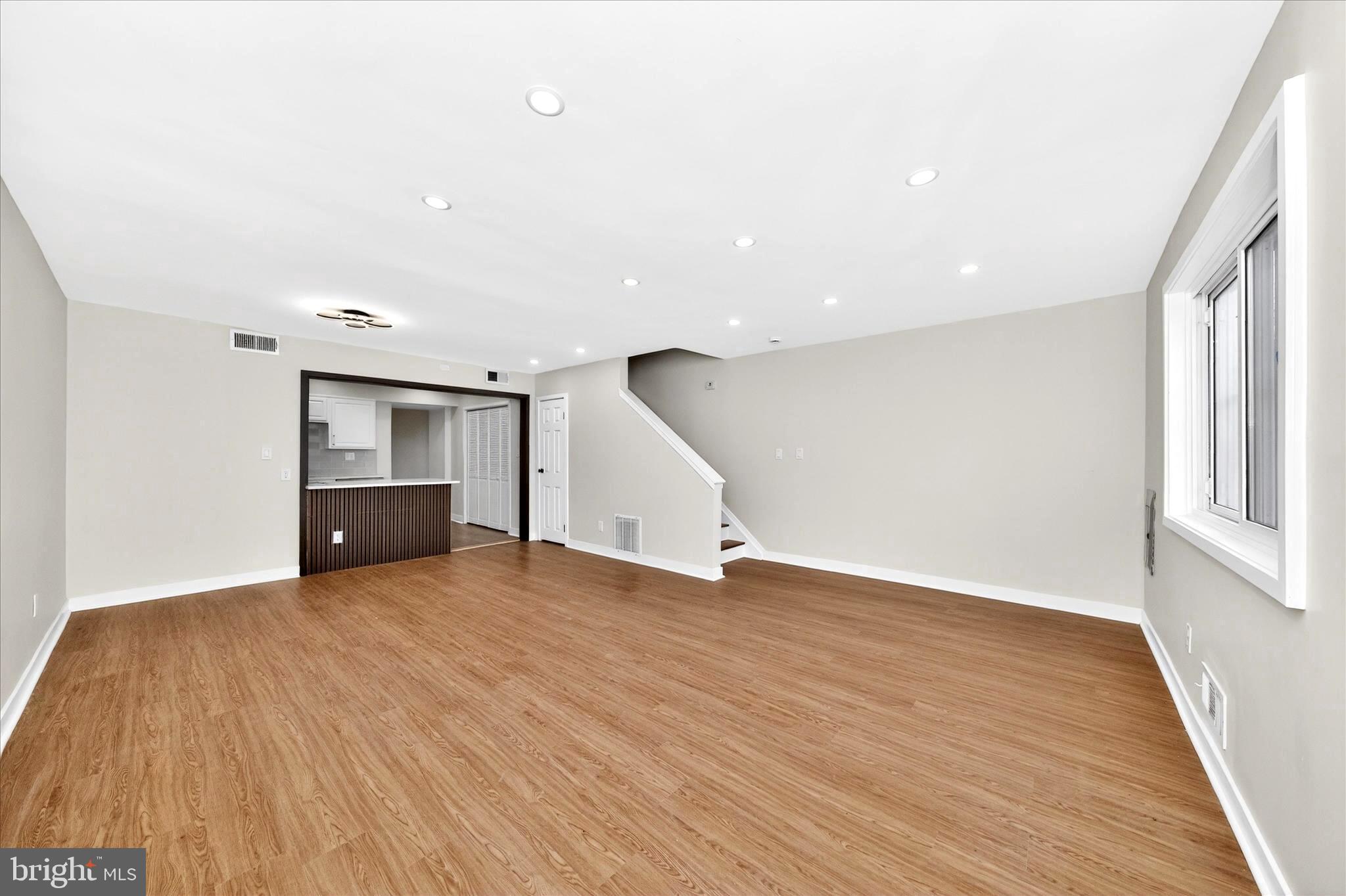 2315 Wyngate Road Suitland, MD 20746 - Photo 11 of 59 DSC05234