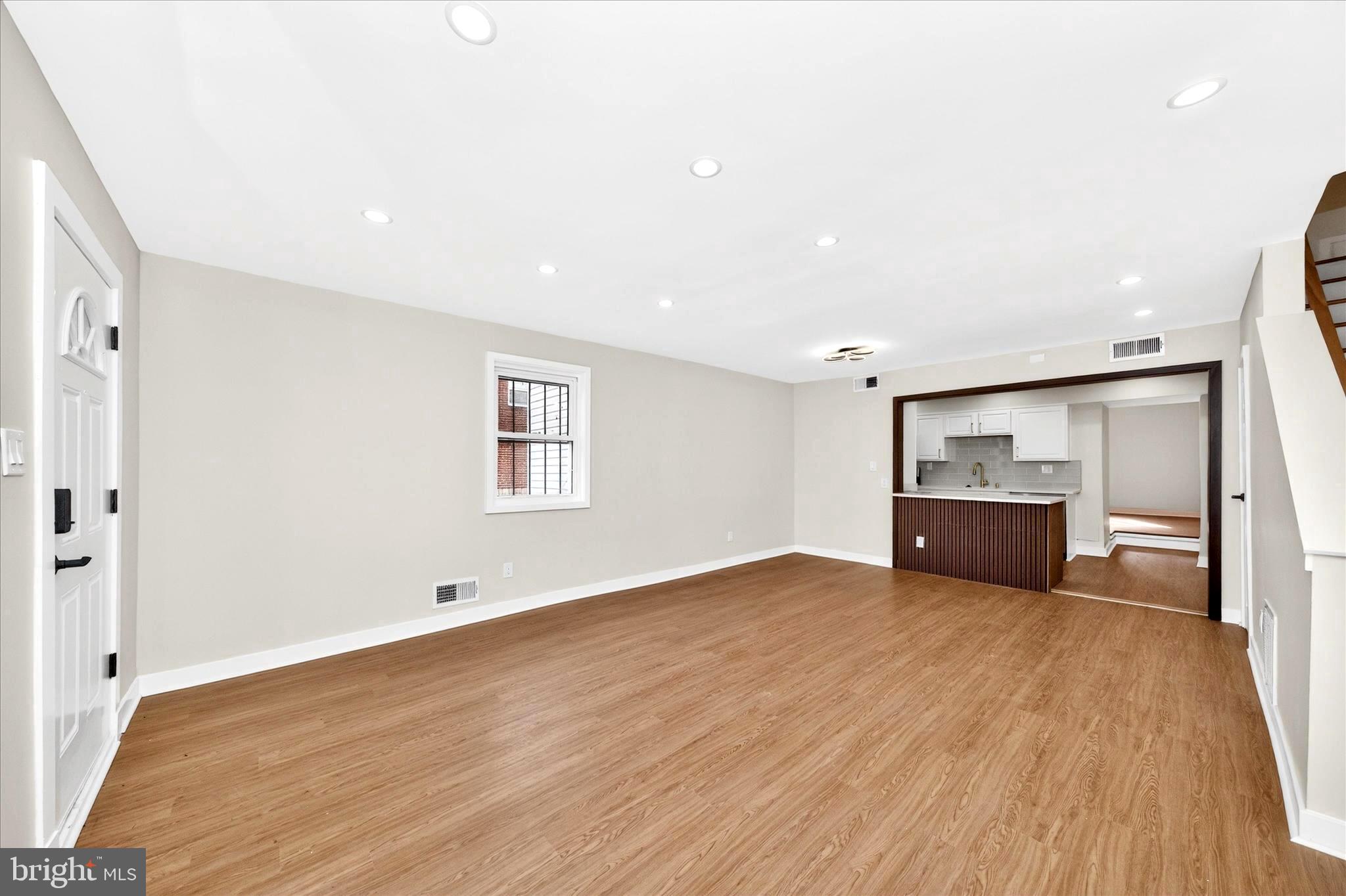 2315 Wyngate Road Suitland, MD 20746 - Photo 13 of 59 DSC05236