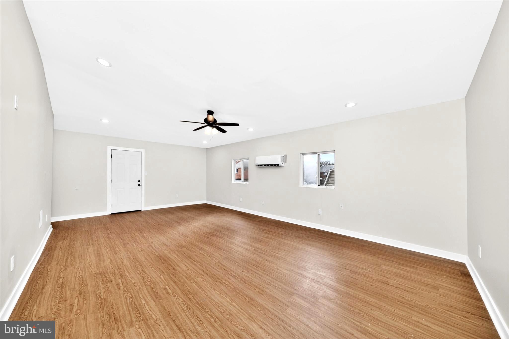 2315 Wyngate Road Suitland, MD 20746 - Photo 15 of 37 DSC05246