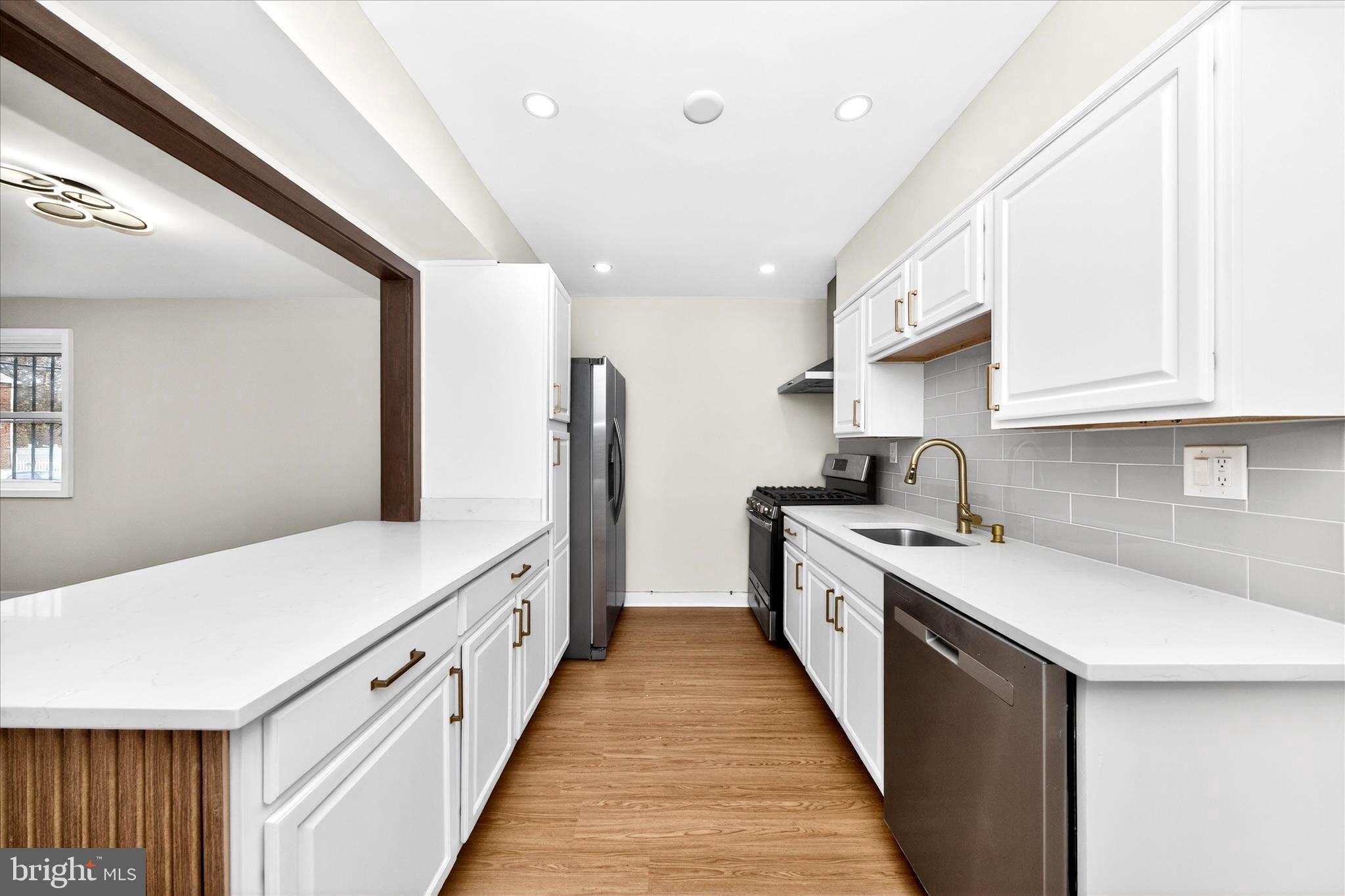 2315 Wyngate Road Suitland, MD 20746 - Photo 18 of 59 DSC05241