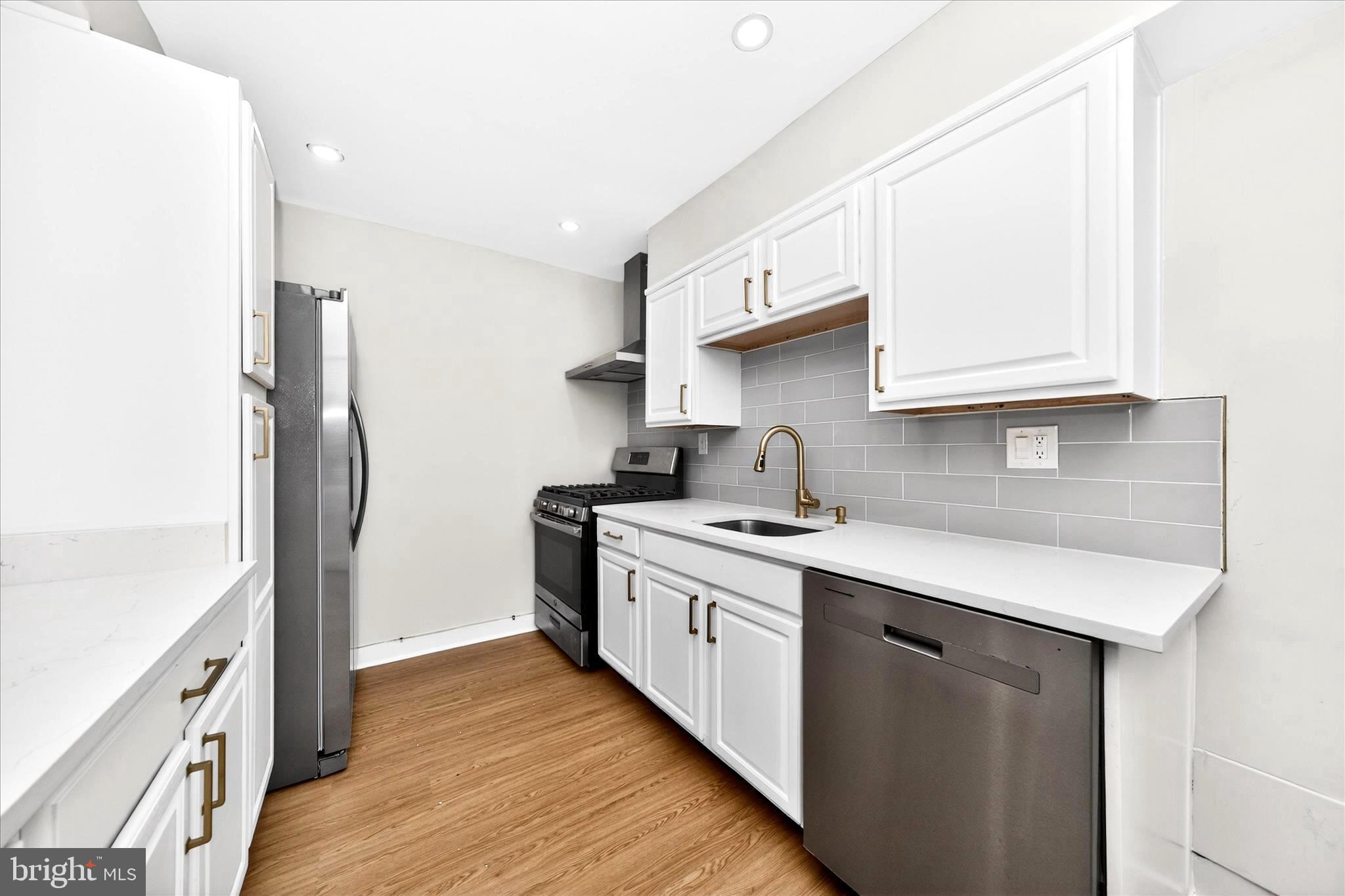 2315 Wyngate Road Suitland, MD 20746 - Photo 19 of 59 DSC05242