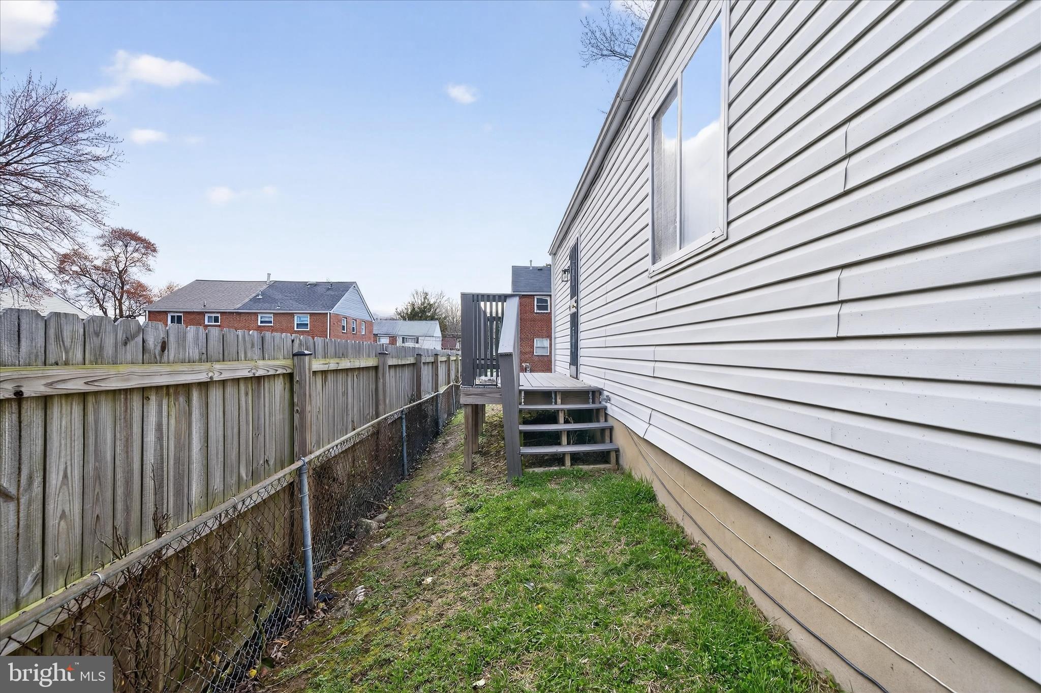2315 Wyngate Road Suitland, MD 20746 - Photo 37 of 37 DSC05292