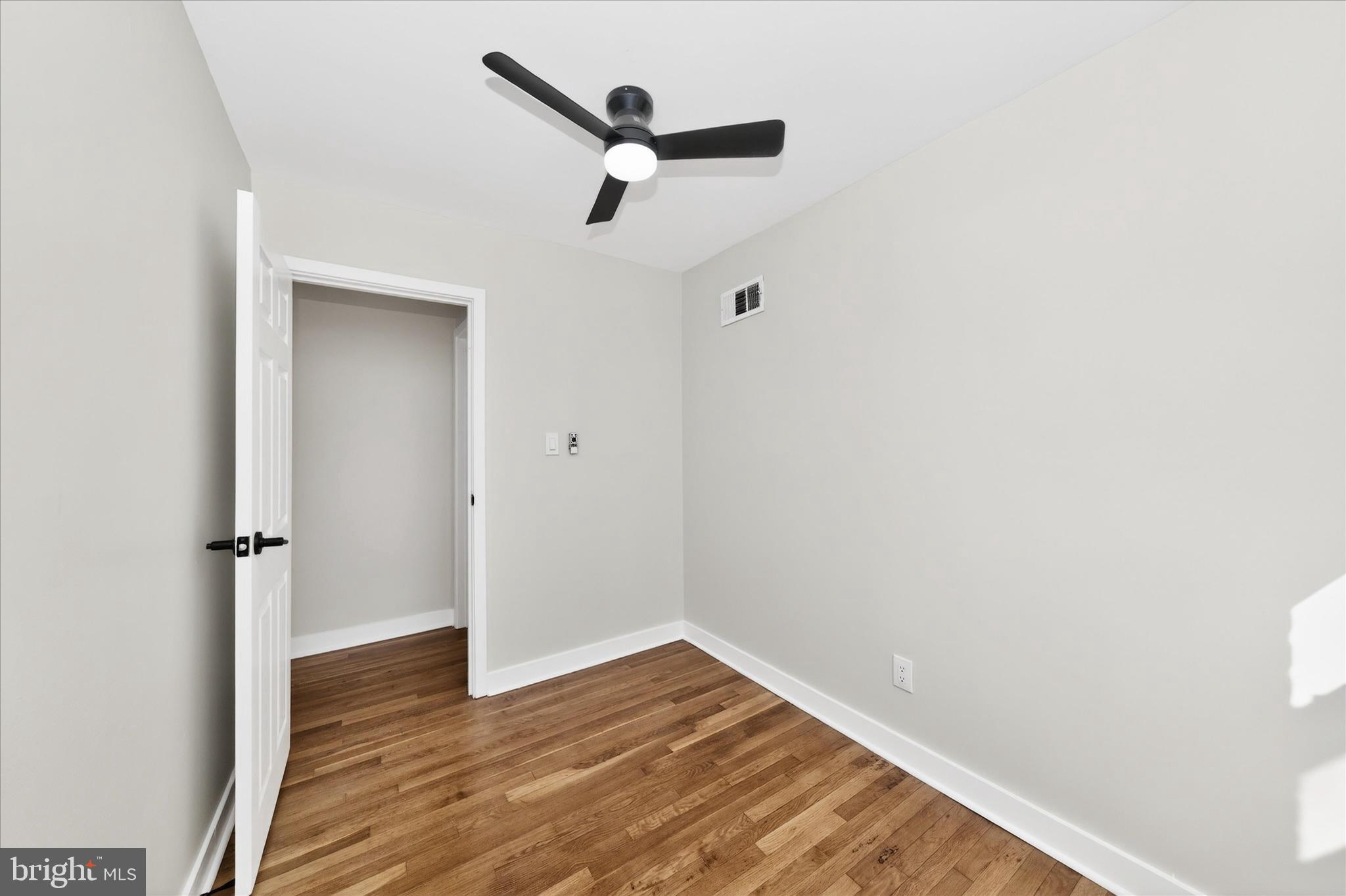 2315 Wyngate Road Suitland, MD 20746 - Photo 44 of 59 DSC05271