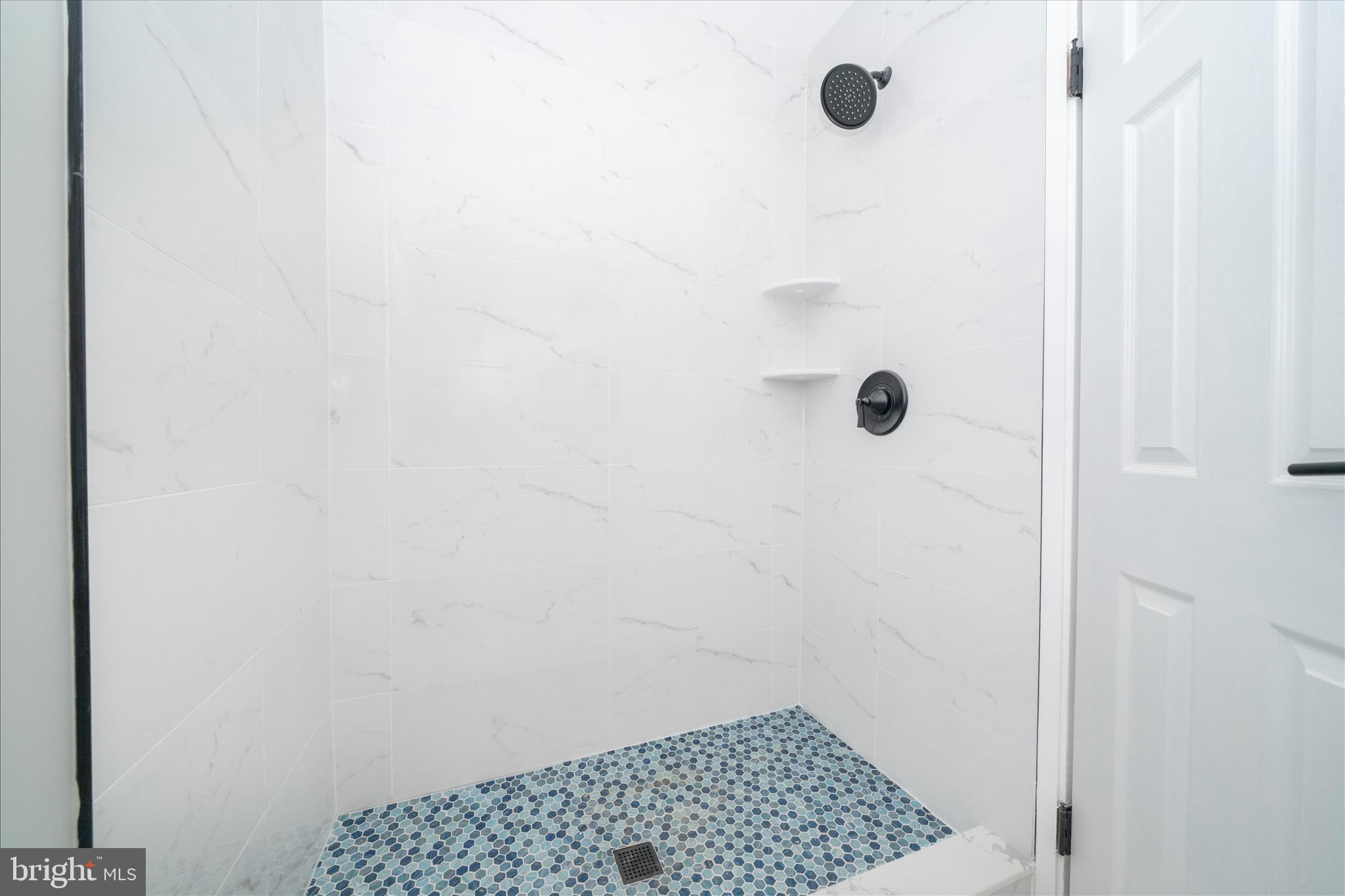 2315 Wyngate Road Suitland, MD 20746 - Photo 51 of 59 DSC05712