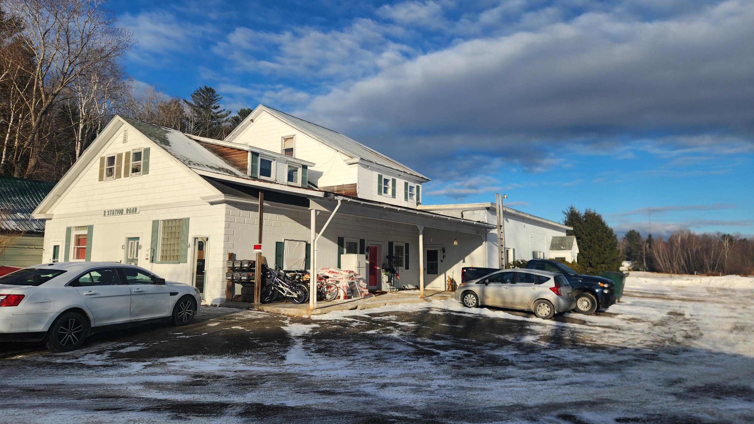 97 Penobscot Avenue Millinocket, ME 04462 - Photo 5 of 23 1000002884