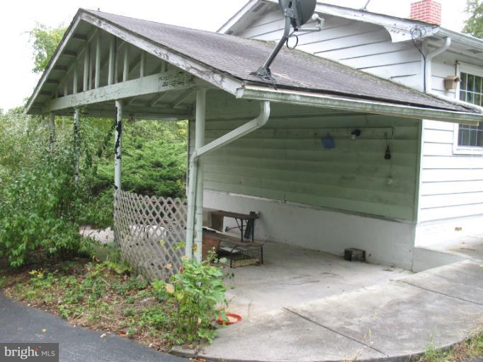 3274 Green Spring Road Winchester, VA 22603 - Photo 11 of 18 Exterior (Rear)