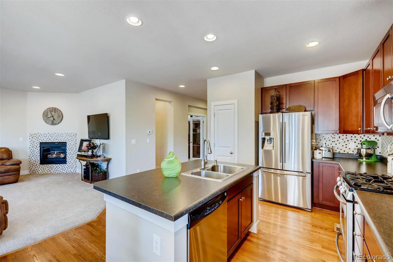 10501 Rutledge Street Parker, CO 80134 - Photo 10 of 28 Gallery Image 10