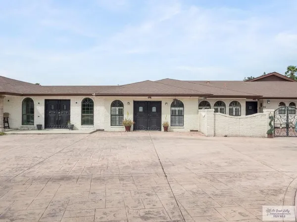$999,000 | 93 Pizarro Avenue, Olmito, TX 78575