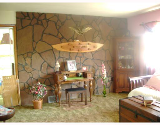 31 Temple Road Aliquippa, PA 15001 - Photo 7 of 8 Other.