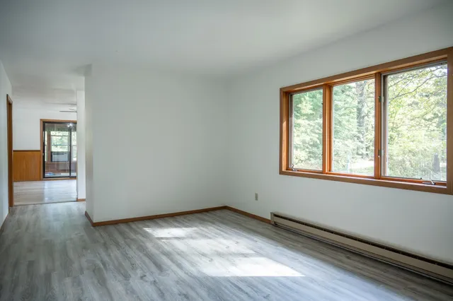 $285,000 | N11898 County Rd G, Necedah, WI 54646