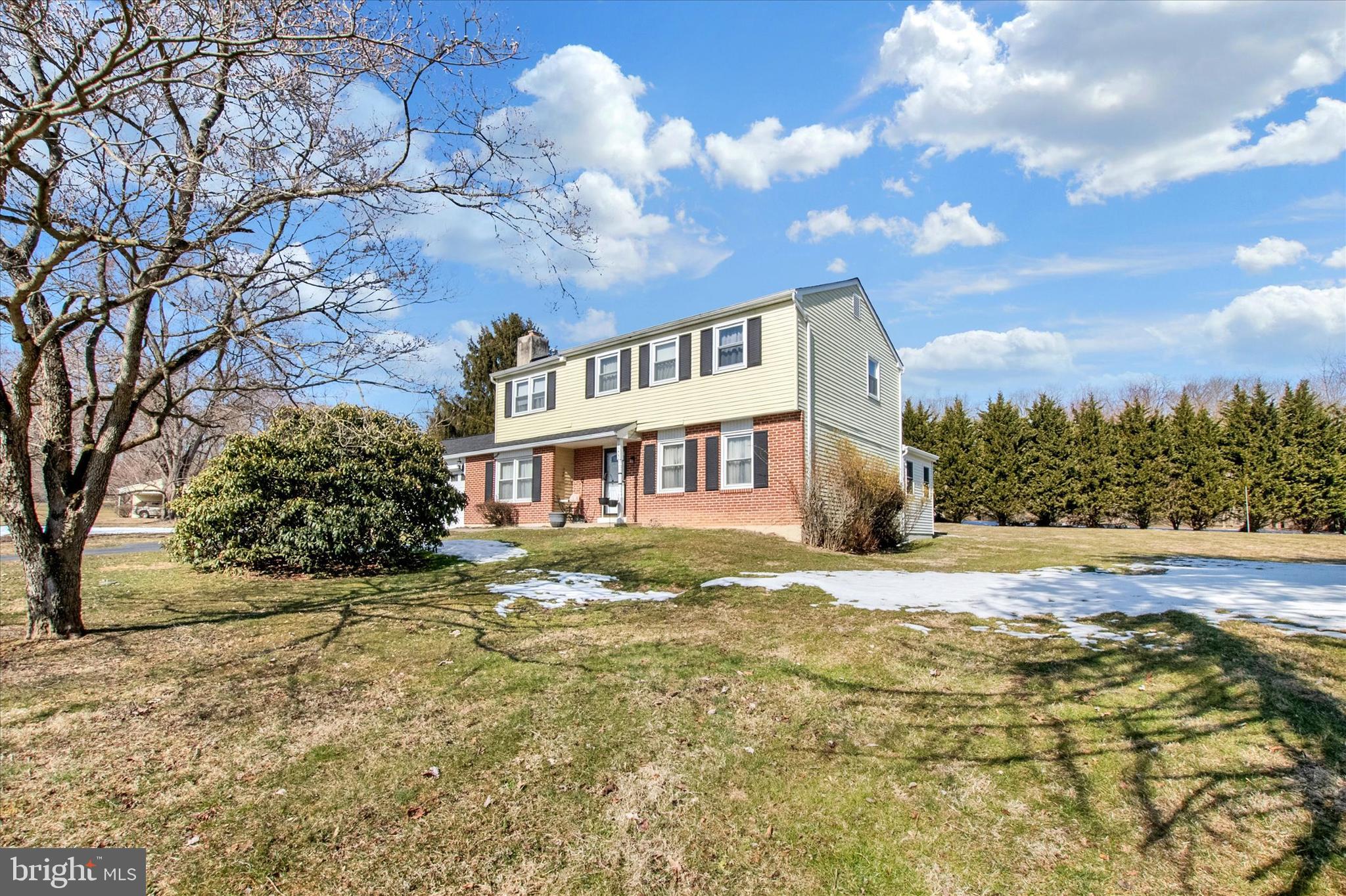 1202 Woodridge Road Coatesville, PA 19320 - Photo 3 of 30