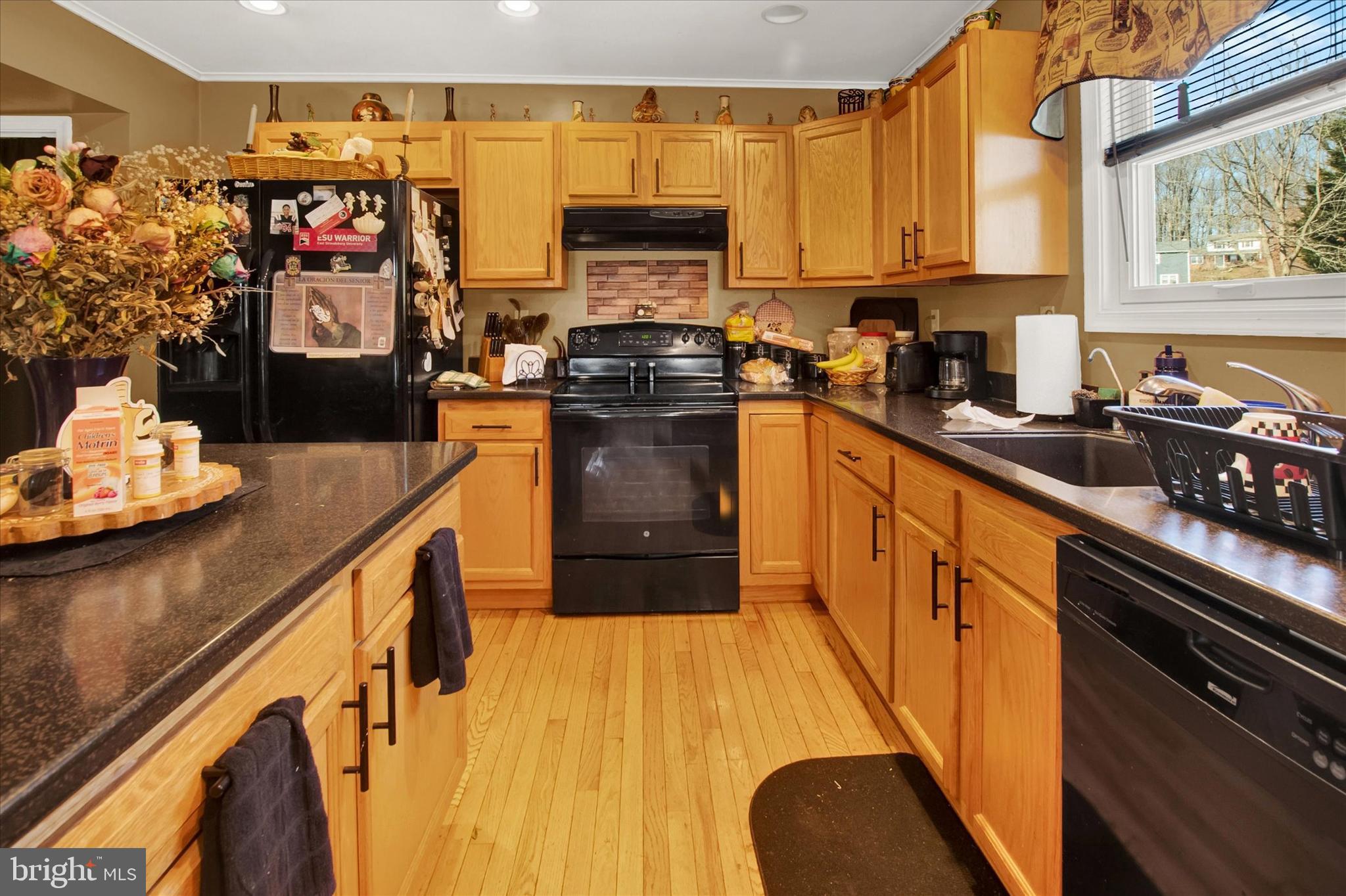 1202 Woodridge Road Coatesville, PA 19320 - Photo 7 of 30