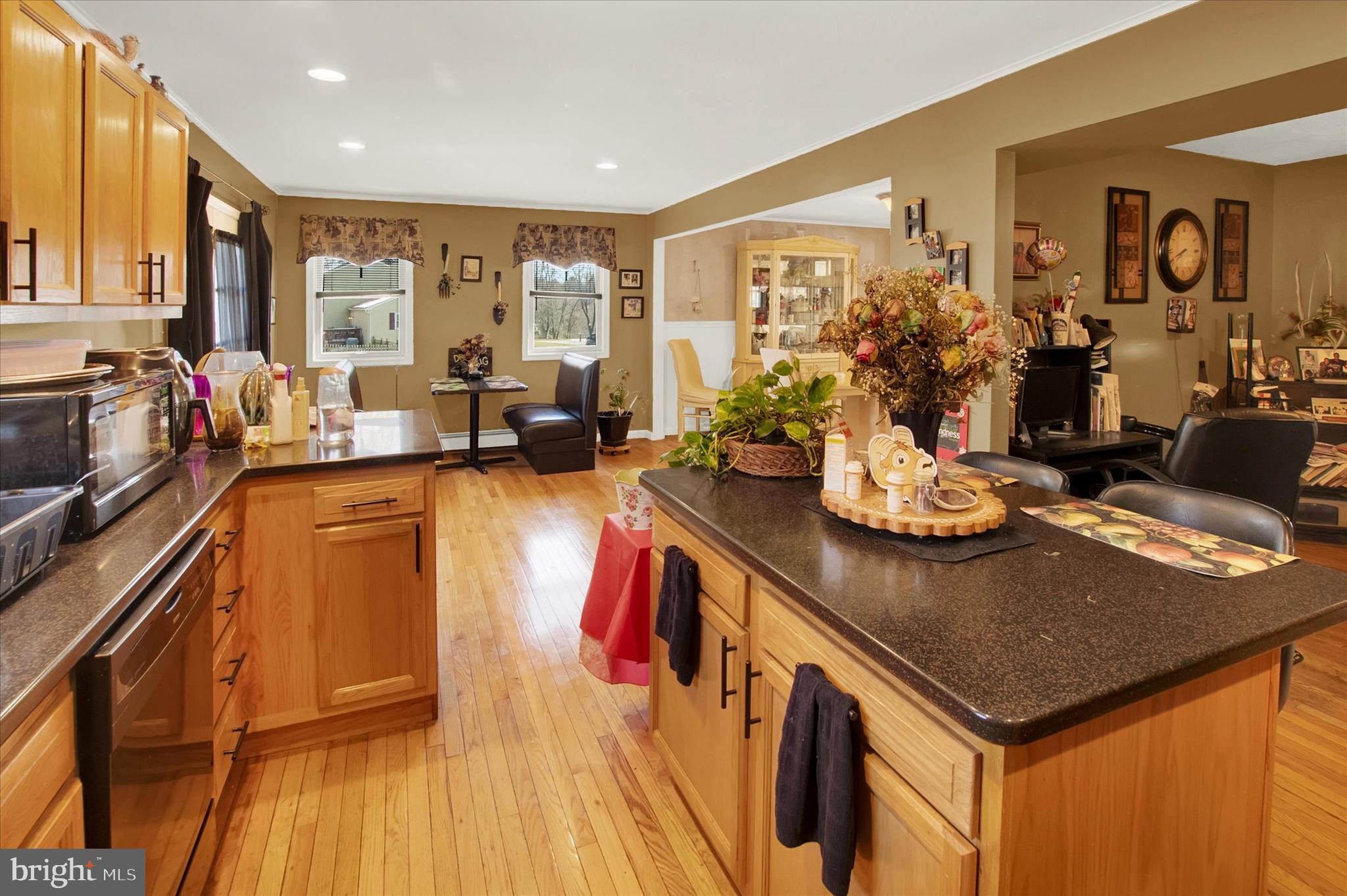 1202 Woodridge Road Coatesville, PA 19320 - Photo 8 of 30
