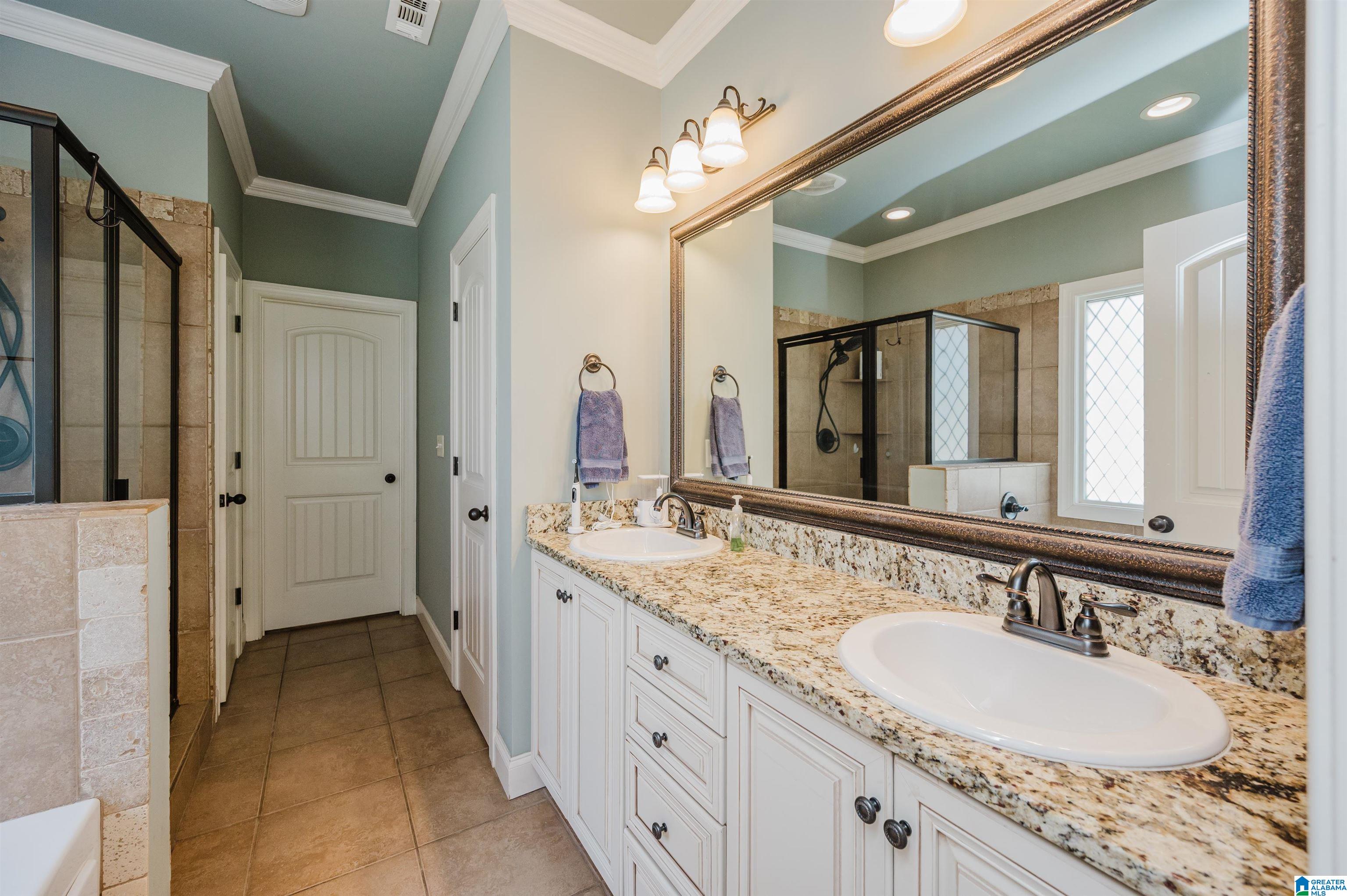 418 Ballantrae Road Pelham, AL 35124 - Photo 22 of 38