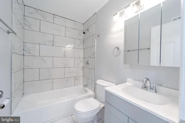 $289,900 | 4225 Park Heights Avenue, Baltimore, MD 21215