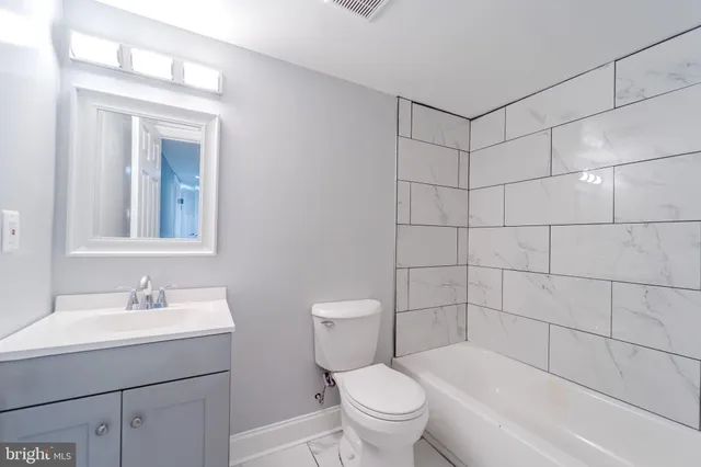 $289,900 | 4225 Park Heights Avenue, Baltimore, MD 21215