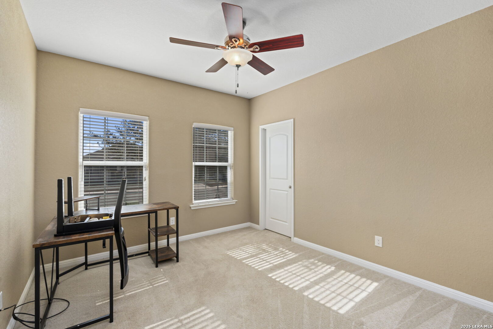 162 Lost Maples Way Marion, TX 78124 - Photo 14 of 18 a workspace with furniture and windows