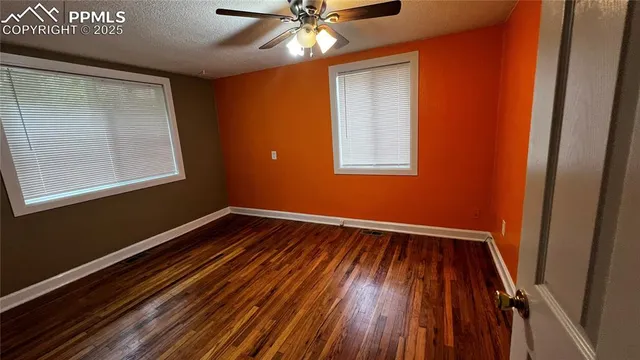 $350,000 | 2002 Oak Way, Colorado Springs, CO 80906