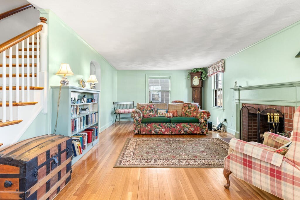 1 Luther Road Medford, MA 02155 - Photo 7 of 24 Gallery Image 7