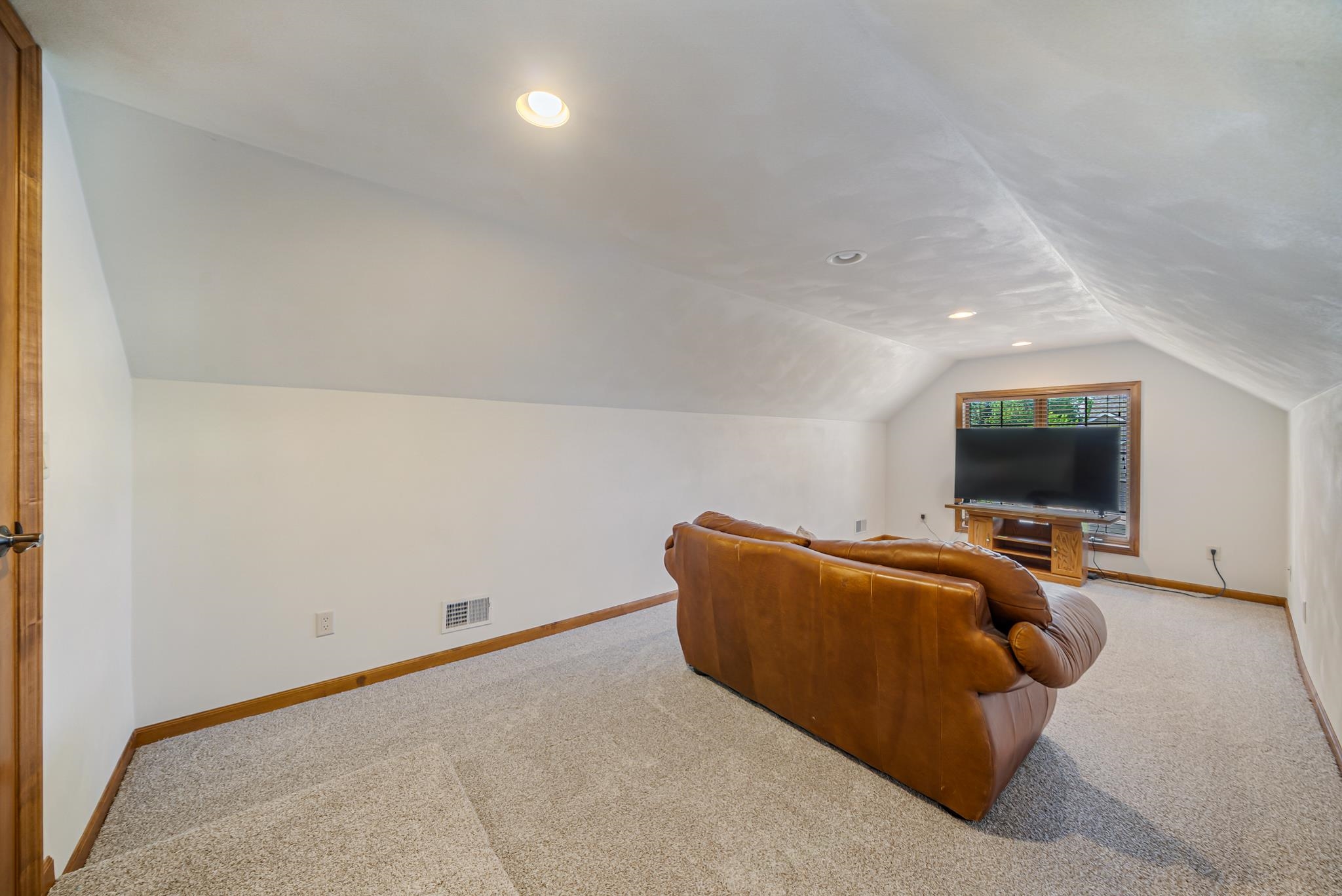 309 Stratford Lane Appleton, WI 54913 - Photo 46 of 85