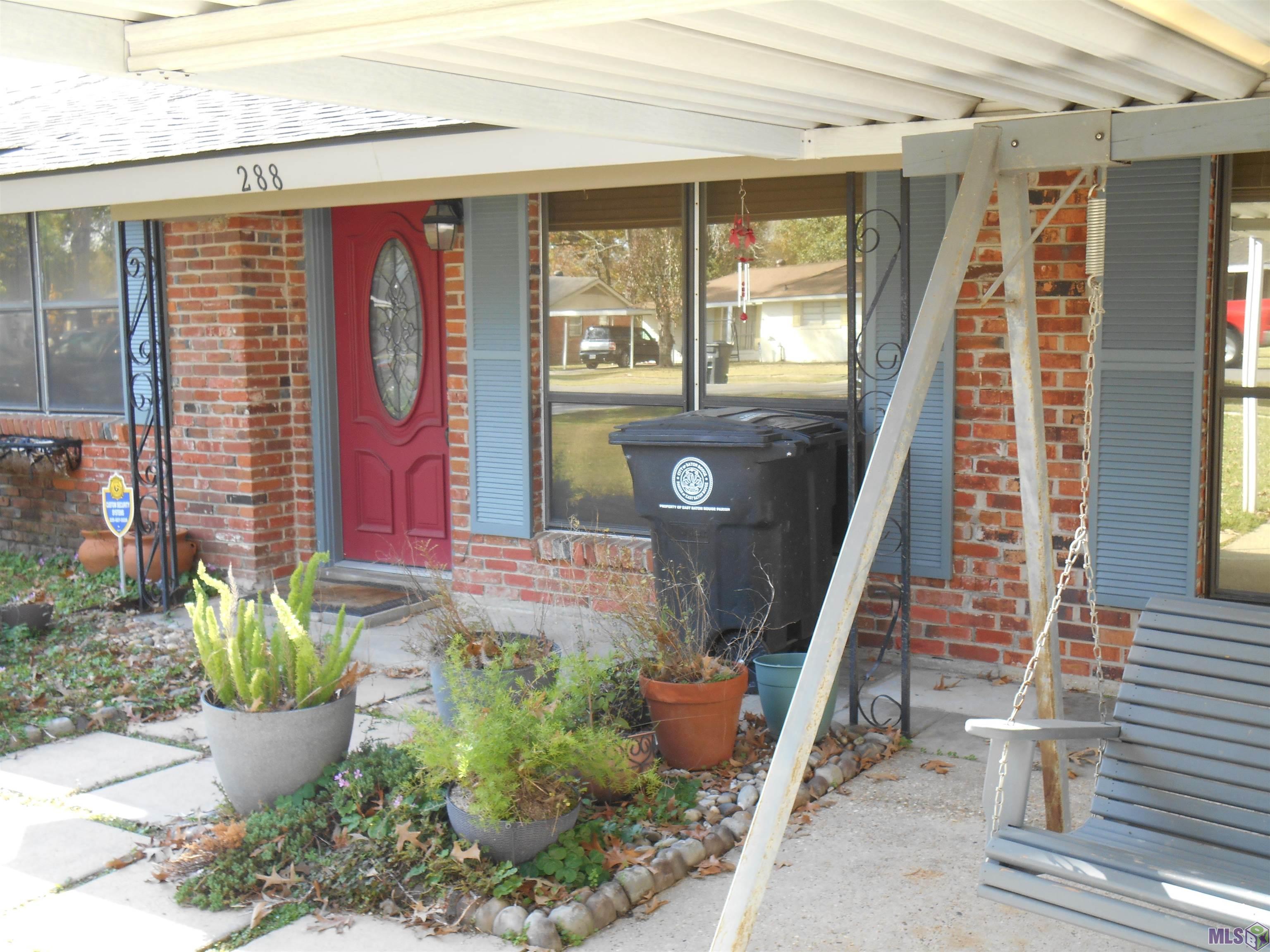 288 Fountainbleau Drive Baton Rouge, LA 70819 - Photo 4 of 16