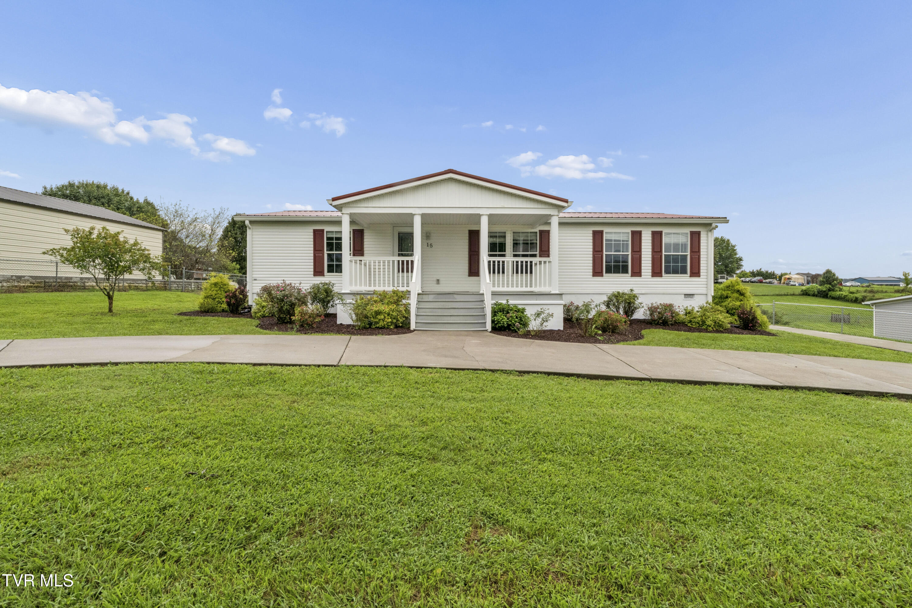 15 Barren Road Chuckey, TN 37641 - Photo 2 of 44 Barrenrd--47