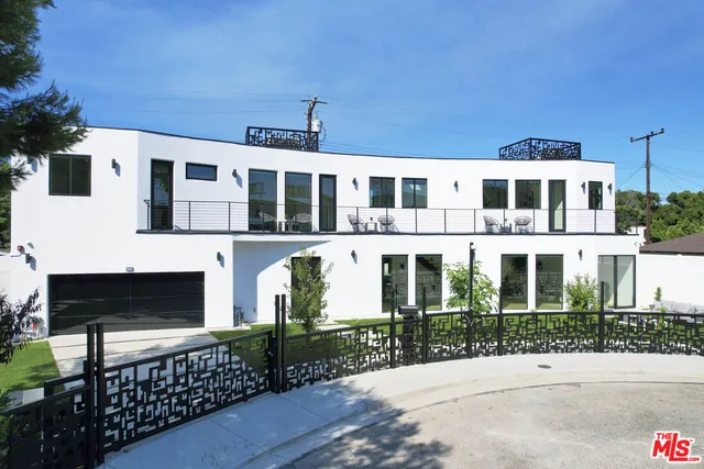 $2,395,000 | 4338 Huntley Avenue, Culver City, CA 90230