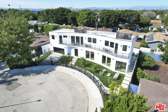 $2,395,000 | 4338 Huntley Avenue, Culver City, CA 90230